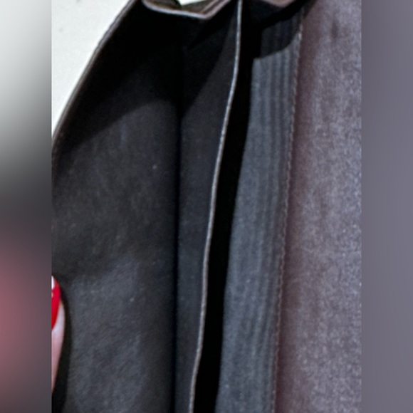 Gucci Guccissma Brown Leather Long Wallet - Picture 3 of 9